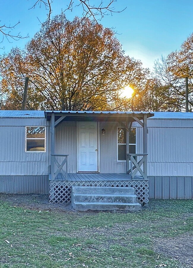 Building Photo - Stanton B Rental