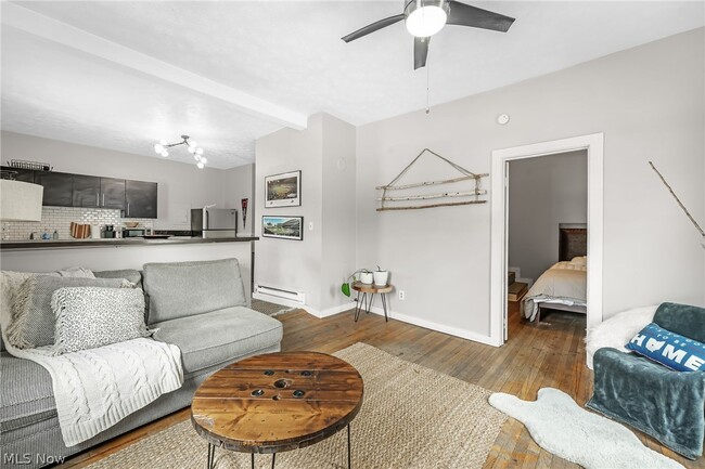 Photo - 1009 Kenilworth Ave Unit 3