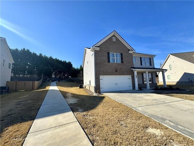 Photo - 402 Hinton Farm Wy.