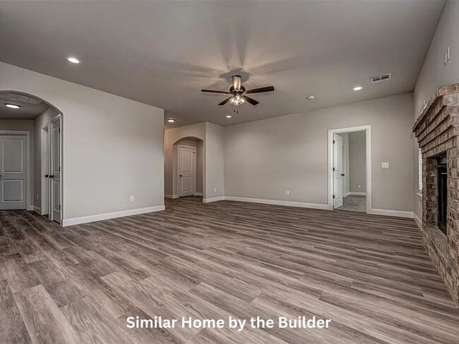 Photo - Welcoming New 4-Bed Home - Pet Friendly