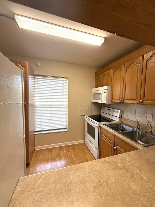 Photo - 6001 NW 61st Ave Unit 206