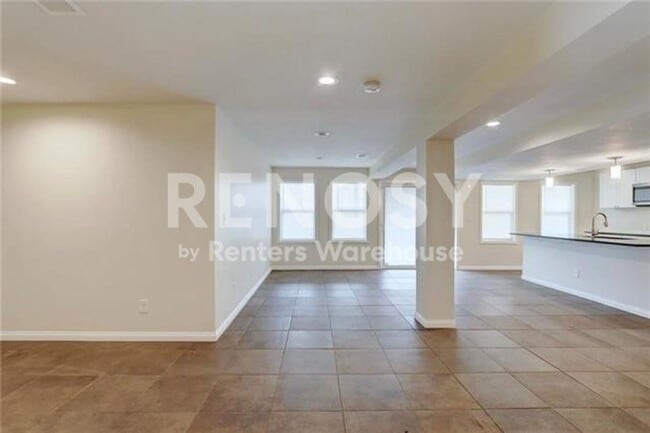 Photo - 4 Bedroom/ 3 Bath Home Near KU MED