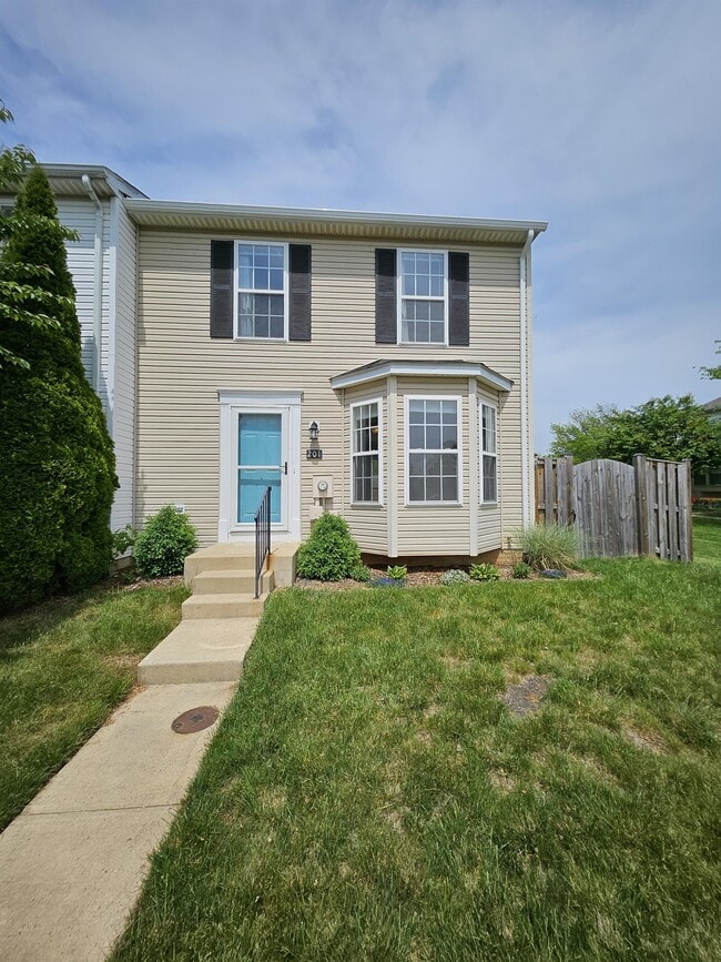Photo - 201 Stull Ct Townhome