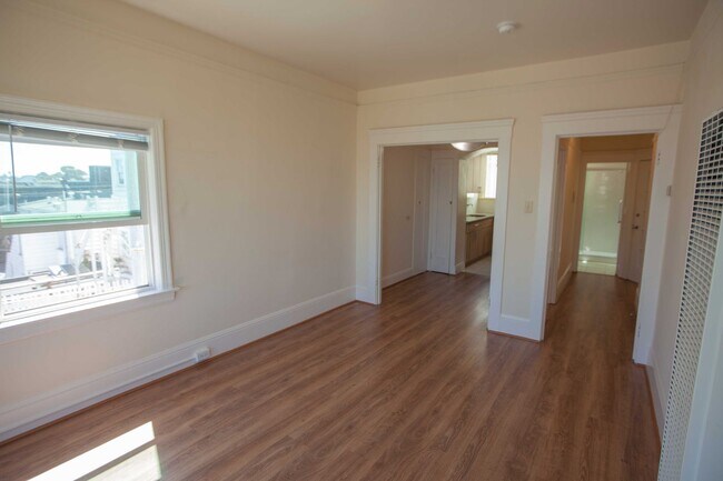 5826 Geary Blvd Unit 6
