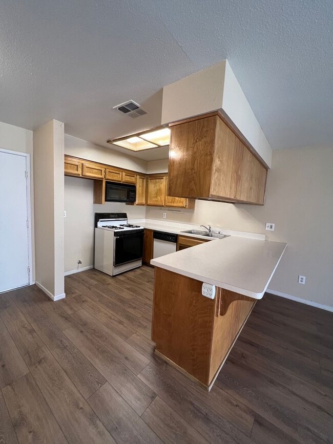 Photo - 8609 Lyn River Ct Unit B