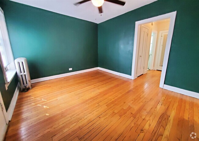Building Photo - 5639 N Magnolia Ave Unit 1E Rental