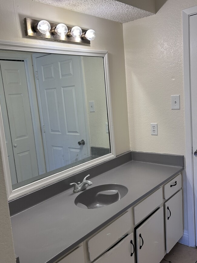 605 McQueary St Unidad 1