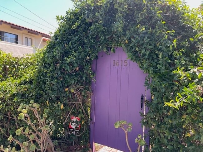 Photo - Fully Furnished Tranquil Downtown Home - Available Now!