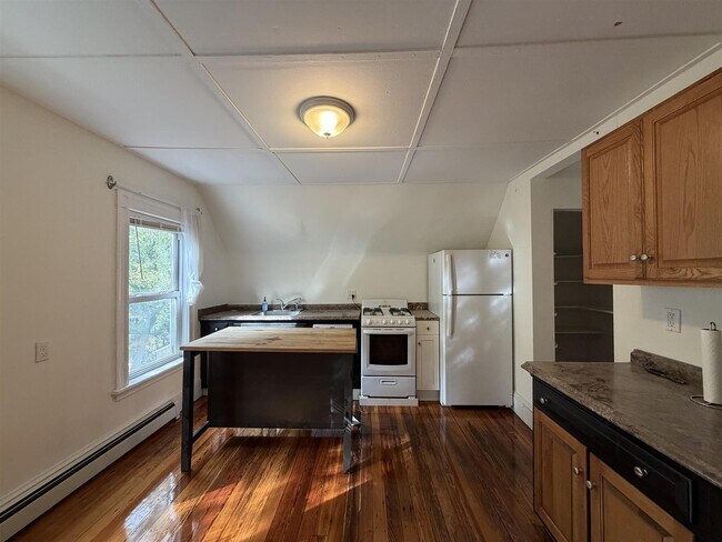 Photo - 94 Morrison Ave Unit 3