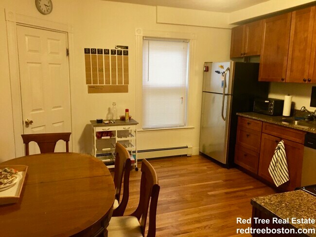 Photo - 64 Murdock St Unit 2