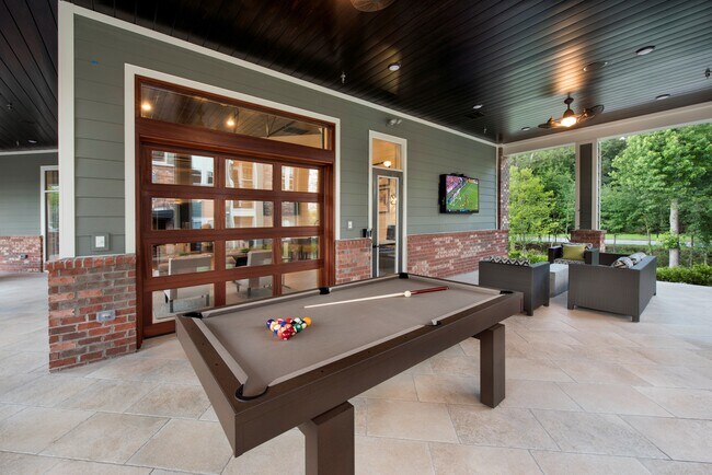 Patio Area 01