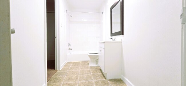 Photo - 9410 Rosehaven Dr