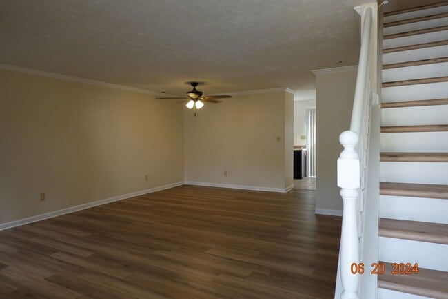 Photo - End Unit Condo Near Fort Eustis For Rent
