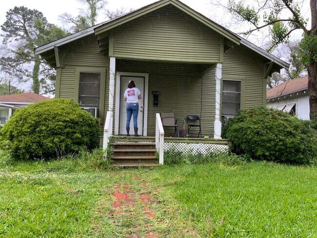 Photo - 1430 Grigsby St