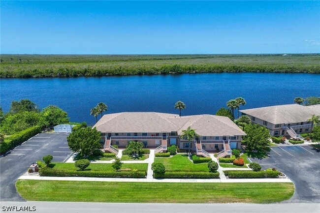 Building Photo - 1015 Mainsail Dr Unit 112