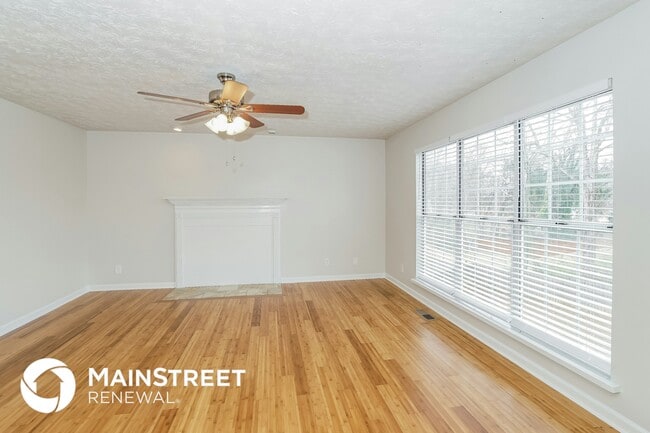 Photo - 1517 Randall Park Dr