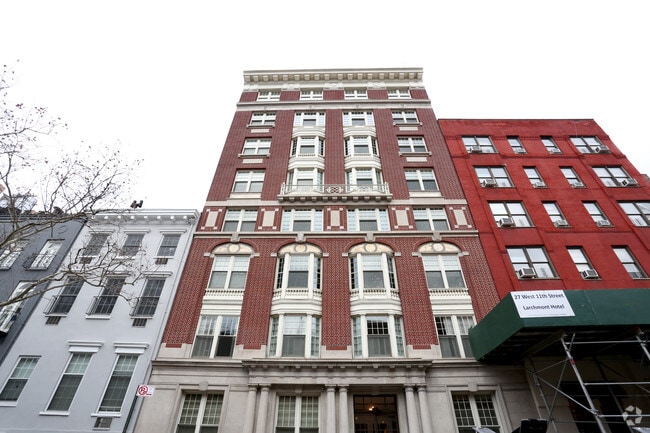 Photo - 31 W 11th St