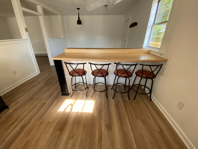 Photo - 610 N Eisenhower Dr Unit Apt 1