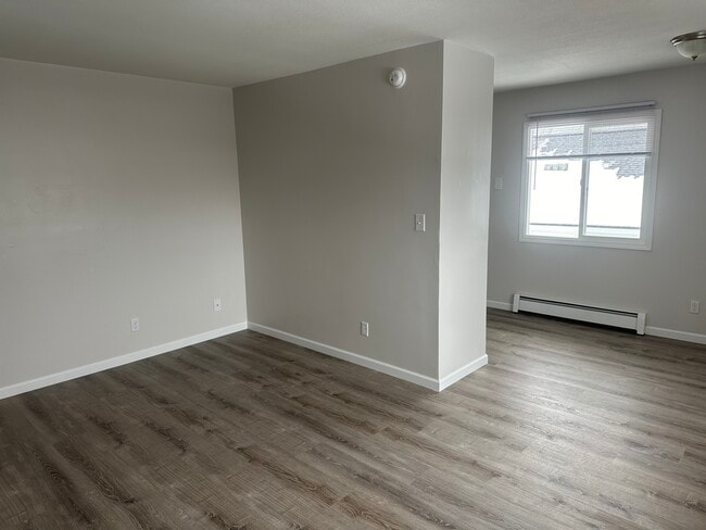 Photo - 84 S 1st St Unit 3