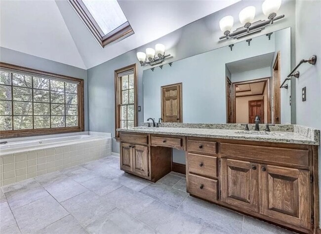 Photo - 2851 Riverfront Dr