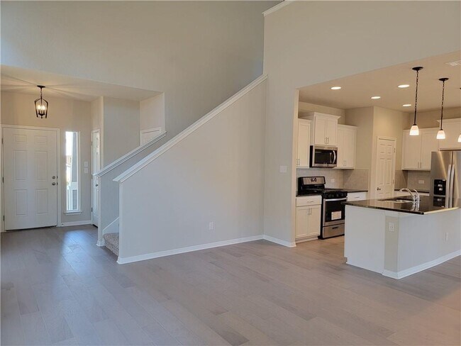 Photo - 12813 Gilliland Ln