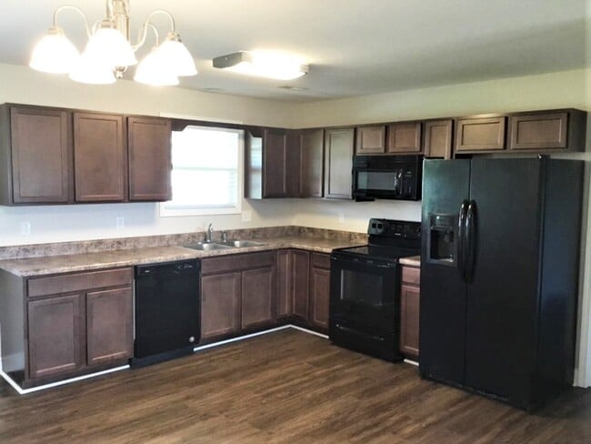Photo - 6515 Mission Springs Ln