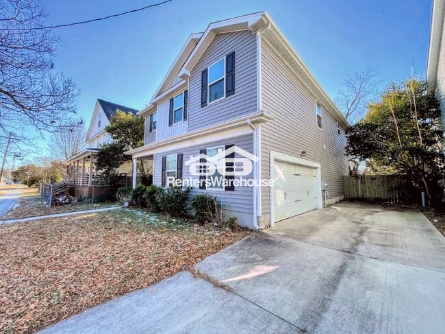 Photo - 609 W 29th St