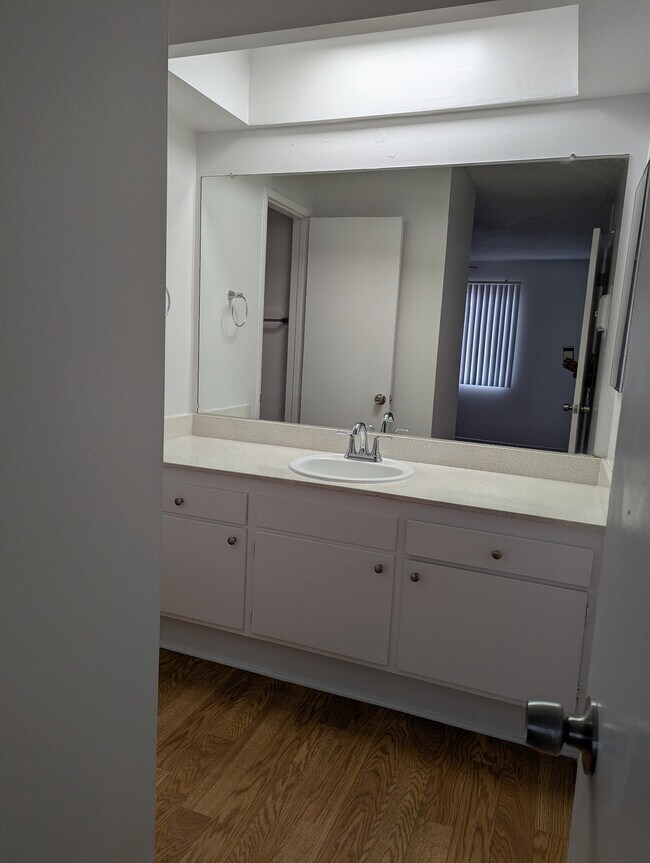 Charter House Apartments