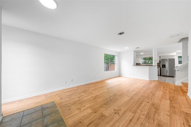 Photo - 13701 Cambourne Dr