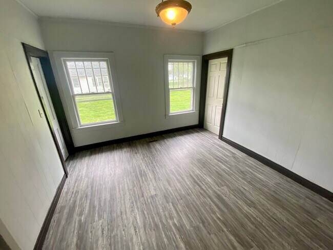 Photo - 501 N Bowman Ave