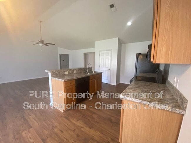 Photo - 1604 Ashley Ct