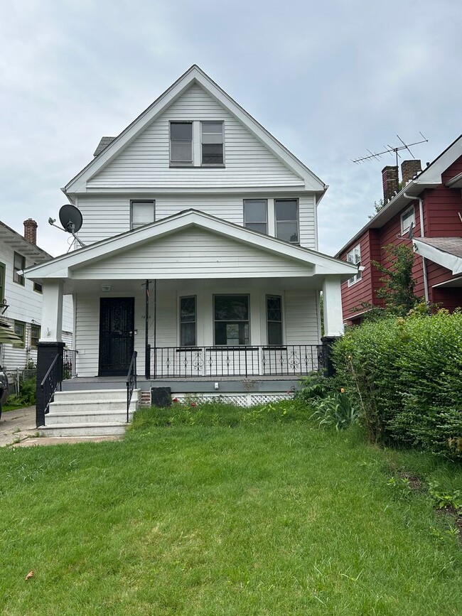 SECTION 8 READY!! - SECTION 8 READY!! House