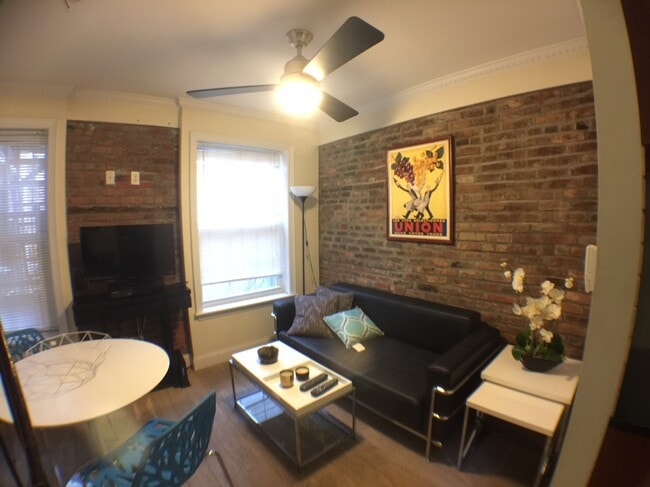 239 W 12th St