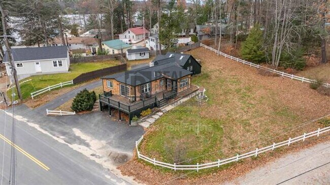 Photo - 94 Lakeshore Dr