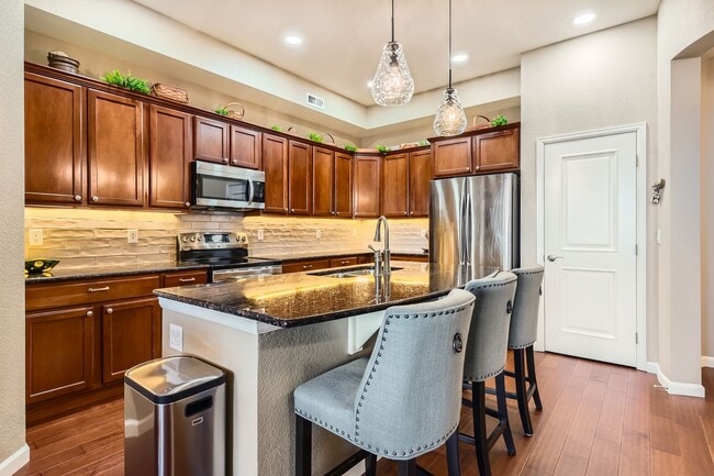 Photo - Evolve Real Estate presents: Beautiful 2 Bed/2 Bath Loft Condo, 1523 SQFT, Available May 1st! Unit 309