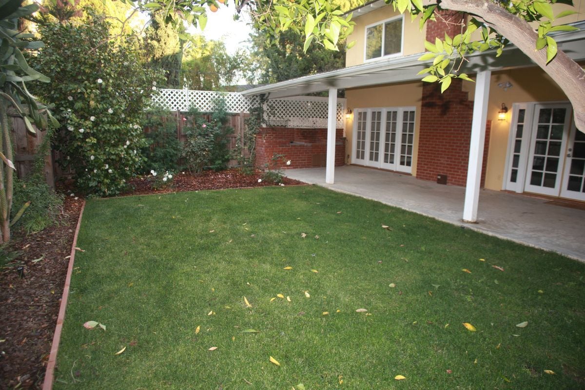 Photo - 12607 Kling St