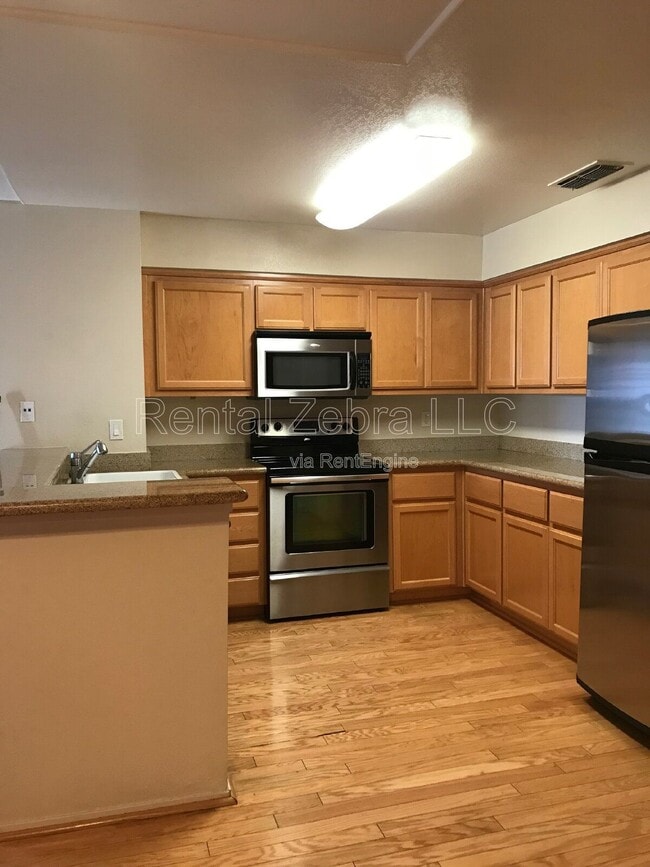 Building Photo - 2915 N Texas St