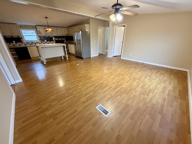 Photo - 54 Windy Hill Rd