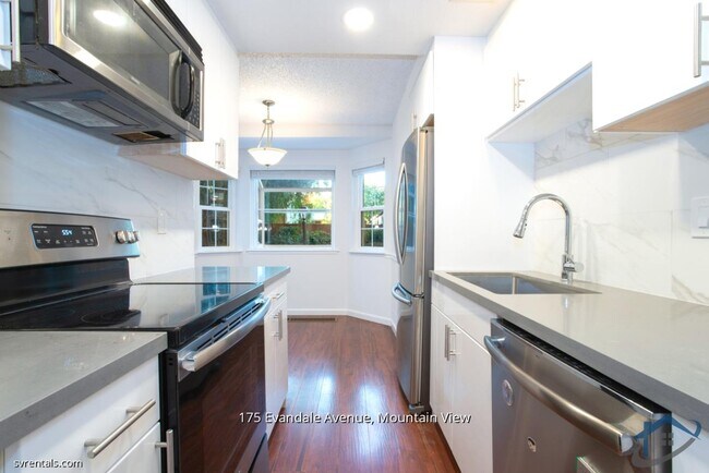 Photo - 175 Evandale Ave