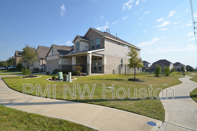 Photo - 3502 Gannan Lake Ct