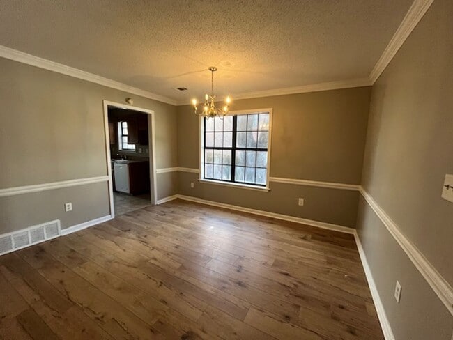 Photo - Renovated 3 Bedroom 2 Bath Townhome for Rent!