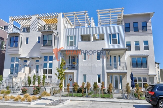 Building Photo - 11219 Clear Blue Dr