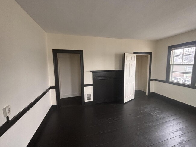 Photo - Spacious 2+ Bedroom in Prime Brunswick Location Unit 2