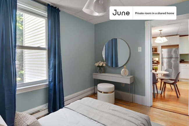 Private bedroom in 4 bed/1 bath Home - Private bedroom in 4 bed/1 bath Home Unidad A