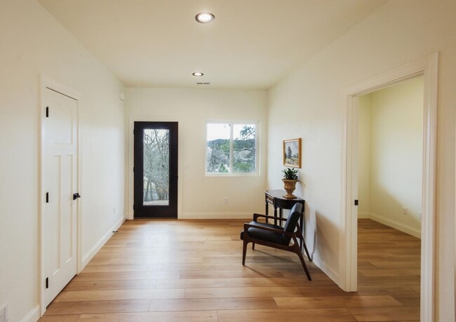 Building Photo - 20220 Frog Pond Ct Rental