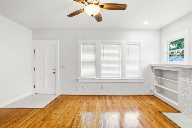 Photo - 1705 Virginia Pl