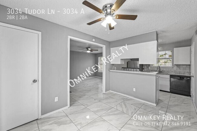 Photo - 3034 Tudor Ln Unit 3034 A