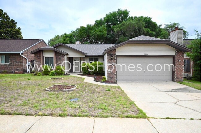 Photo - 3934 Balsam Dr
