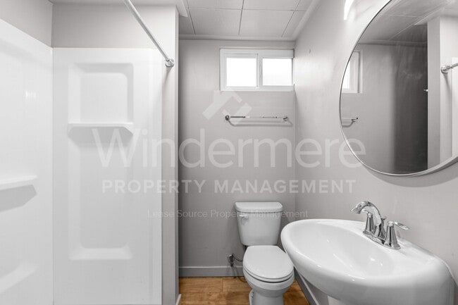 Photo - 1402 S Jefferson St Unit 1402 S Jefferson