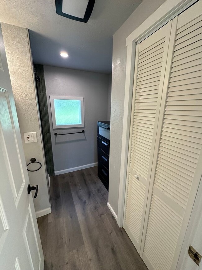 Photo - 3616 N 11th St